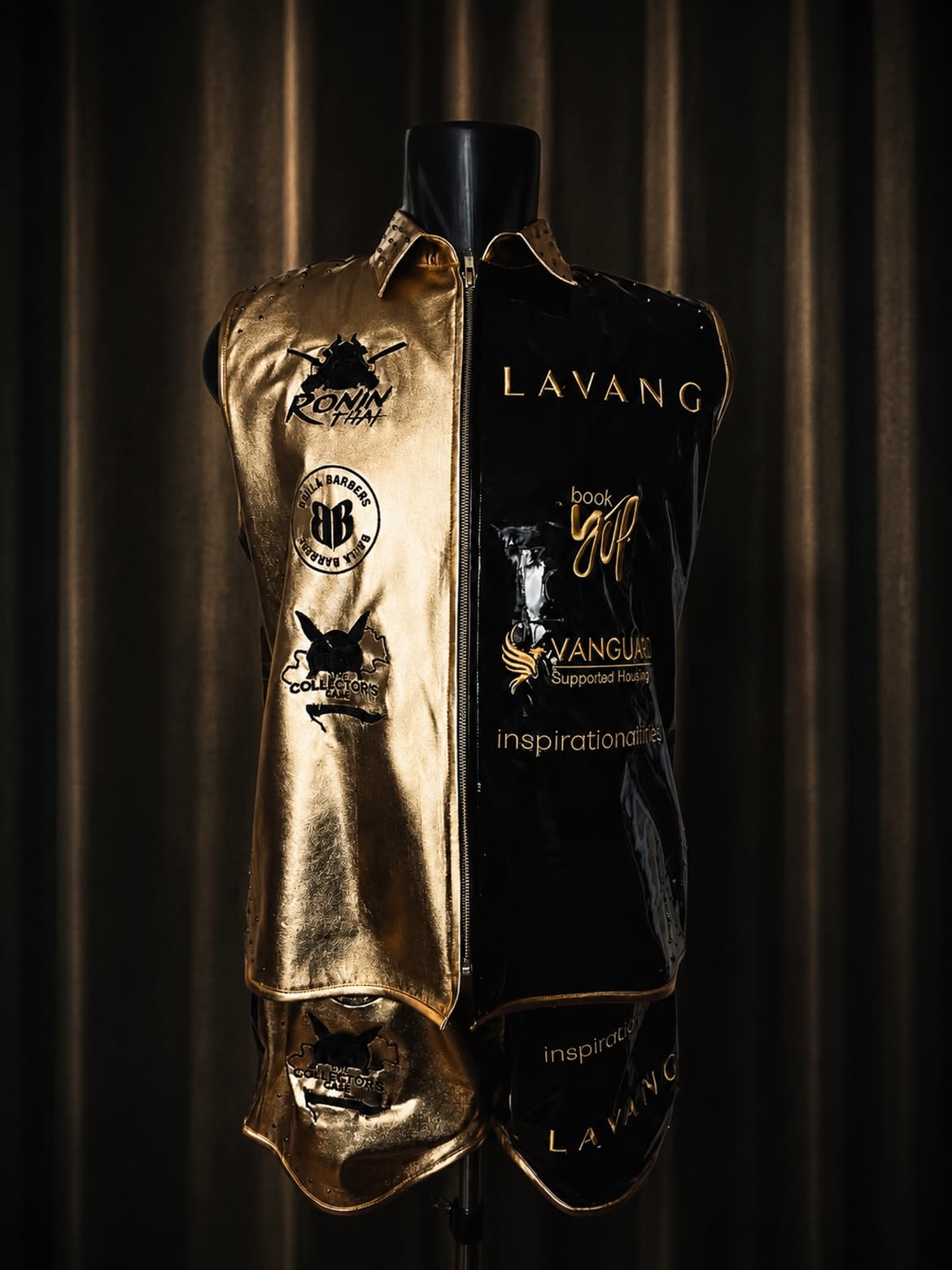 Gold and black custom Muay Thai attire for Idris Khan